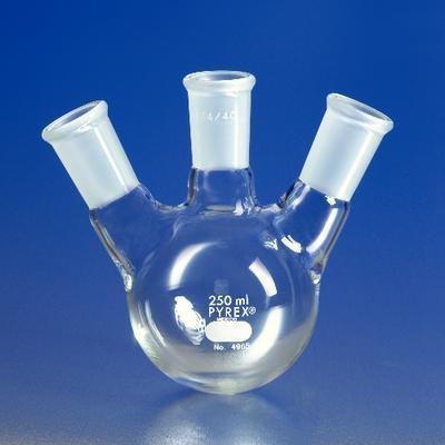 Corning Pyrex Borosilicate זכוכית שלוש בקבוק זיקוק צוואר עם 34/45 מרכז אנכי ו 24/40 צוואר צוואר צוואר צוואר סטנדרטי, קיבולת 1000 מל